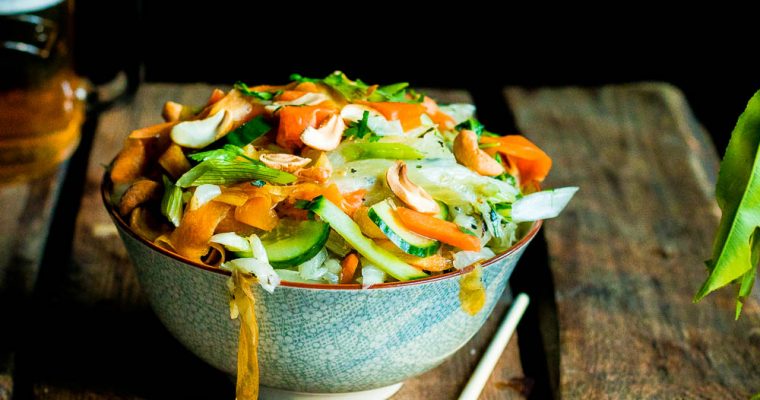 Japanse salade van gegrilde paksoi