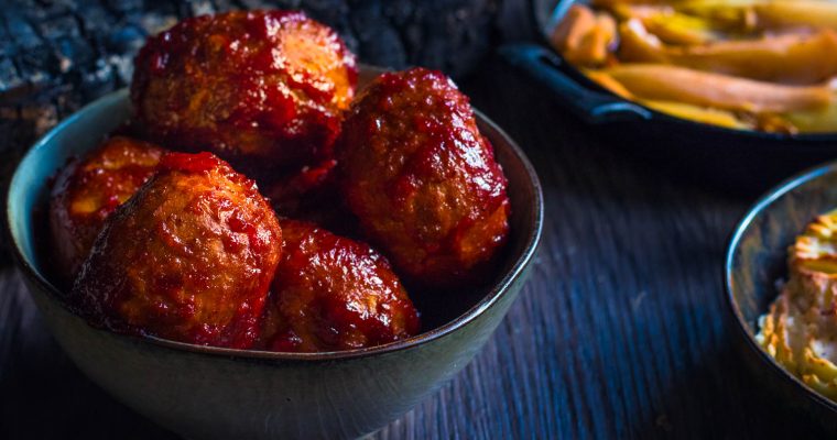 Smoky Bloody Meatballs – Griezelig lekker