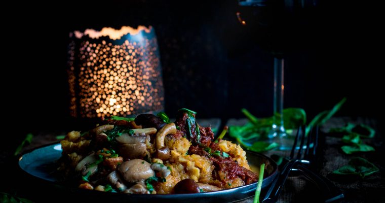 Hartverwarmend Everzwijnstoofpotje met kaneel en spinazie