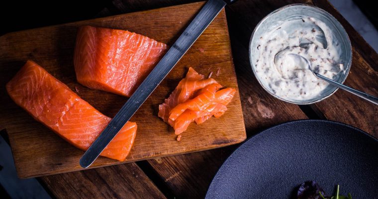 Koudgerookte zalm – van pekelen tot roken